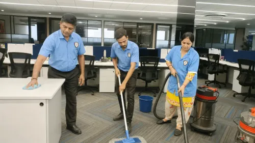 Clean Spaces. Professional Peo