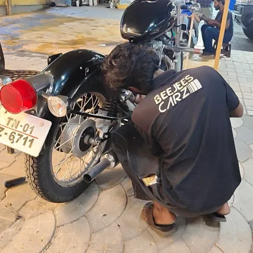 Car and Bike Polish, Detailing