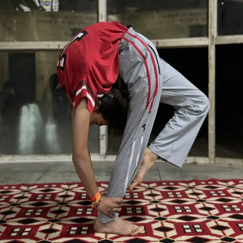 female yoga teacher request pi