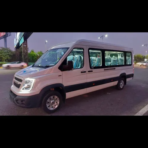 innova crysta available outsta