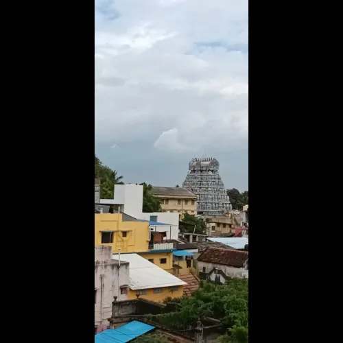 Maduraa serviced apartment
Loc