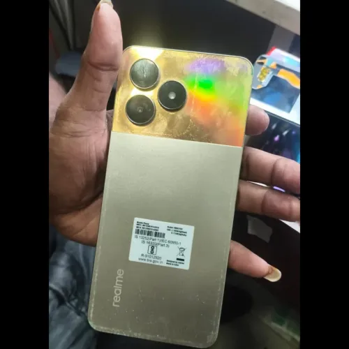 Looking for a Realme Service C