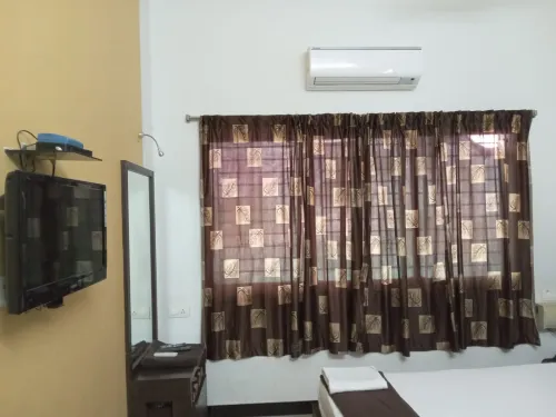Maduraa serviced apartment
The
