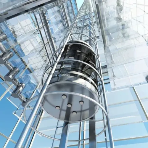 Choosing between a hydraulic lift and a traction l