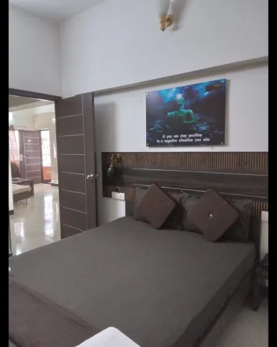 Maduraa serviced apartment in 
