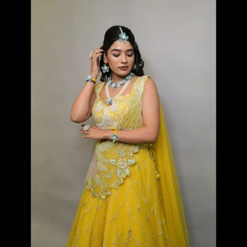 Hair Styling Class in Ind