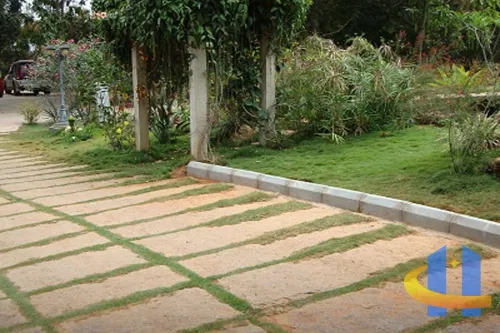 Igloo Kerb stones used to define road boundaries a
