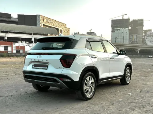 Used Cars Under ₹15 Lakh Looki