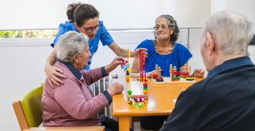 Senior Activities in Assisted