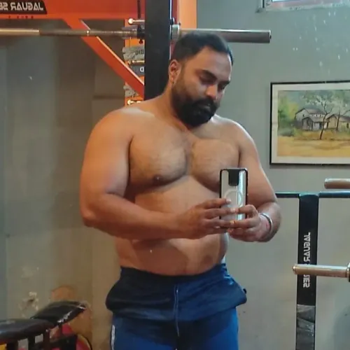 KrishZukenwayspa Male therapist availabl