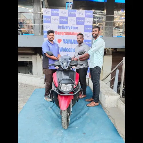 SS Moto Corpz Yamaha helps cus