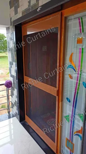 Nylon mosquito nets are light 