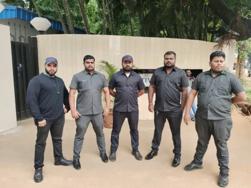 Bouncer Security Services Bang