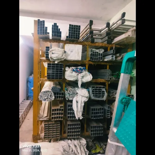 available sizes and material o