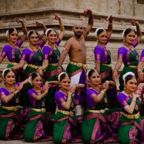 Bharatanatyam classes in gandh