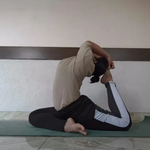 Female Yog