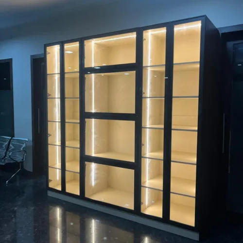 Cuboard with Aluminium profile doors with plain gl