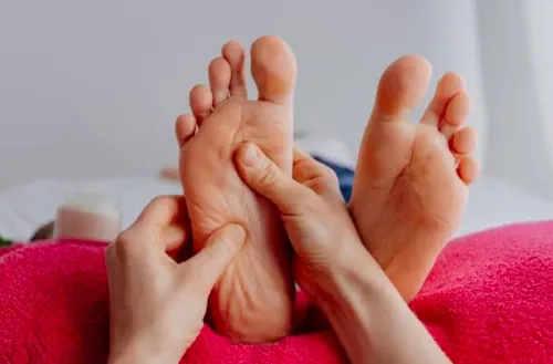 Foot reflexology only 350/- Tnagar spa, 