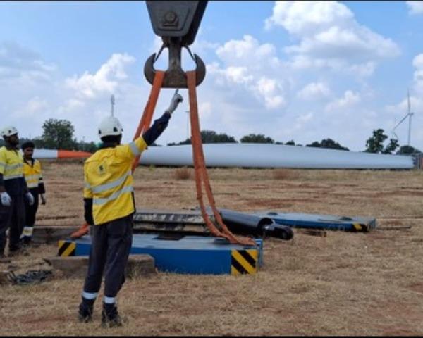 safety harness manufacturers i