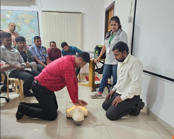 workplace cpr training for off
