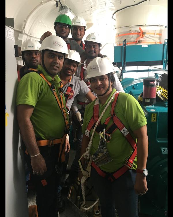 powered ascender for rescue an